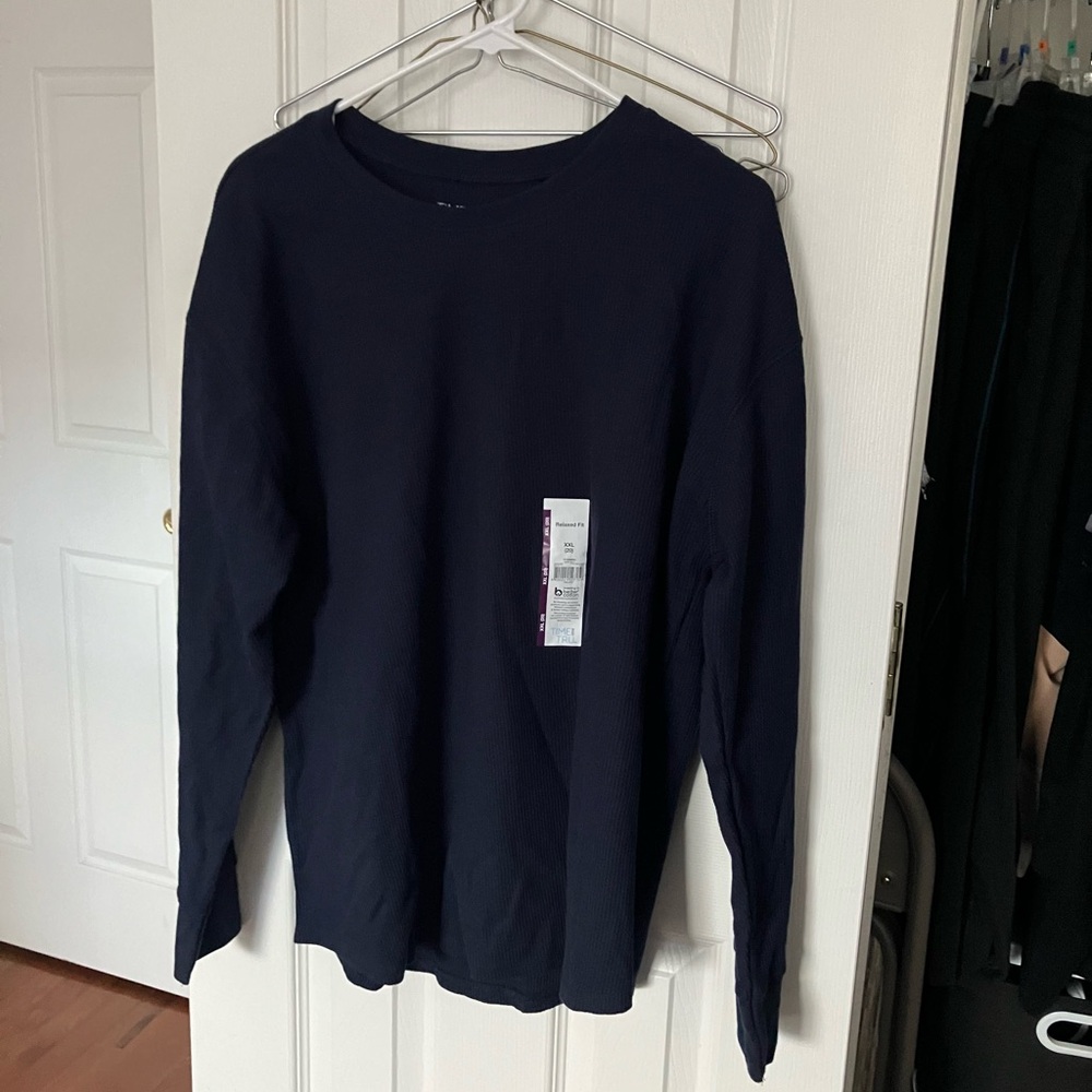 Time and Tru Navy Long Sleeve Tee
